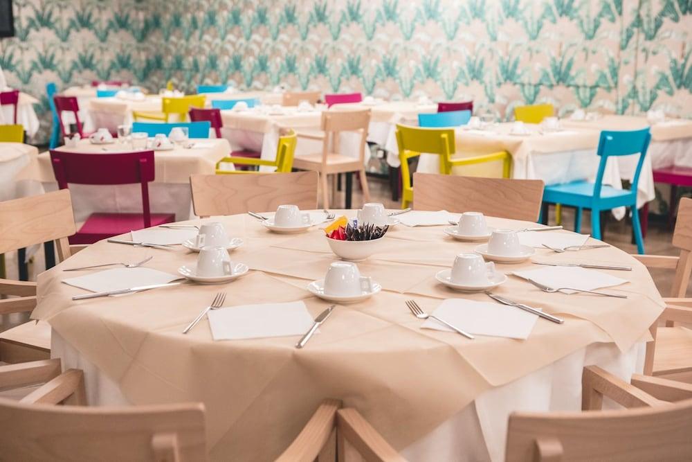 Base Hotel Noventa di Piave Dış mekan fotoğraf