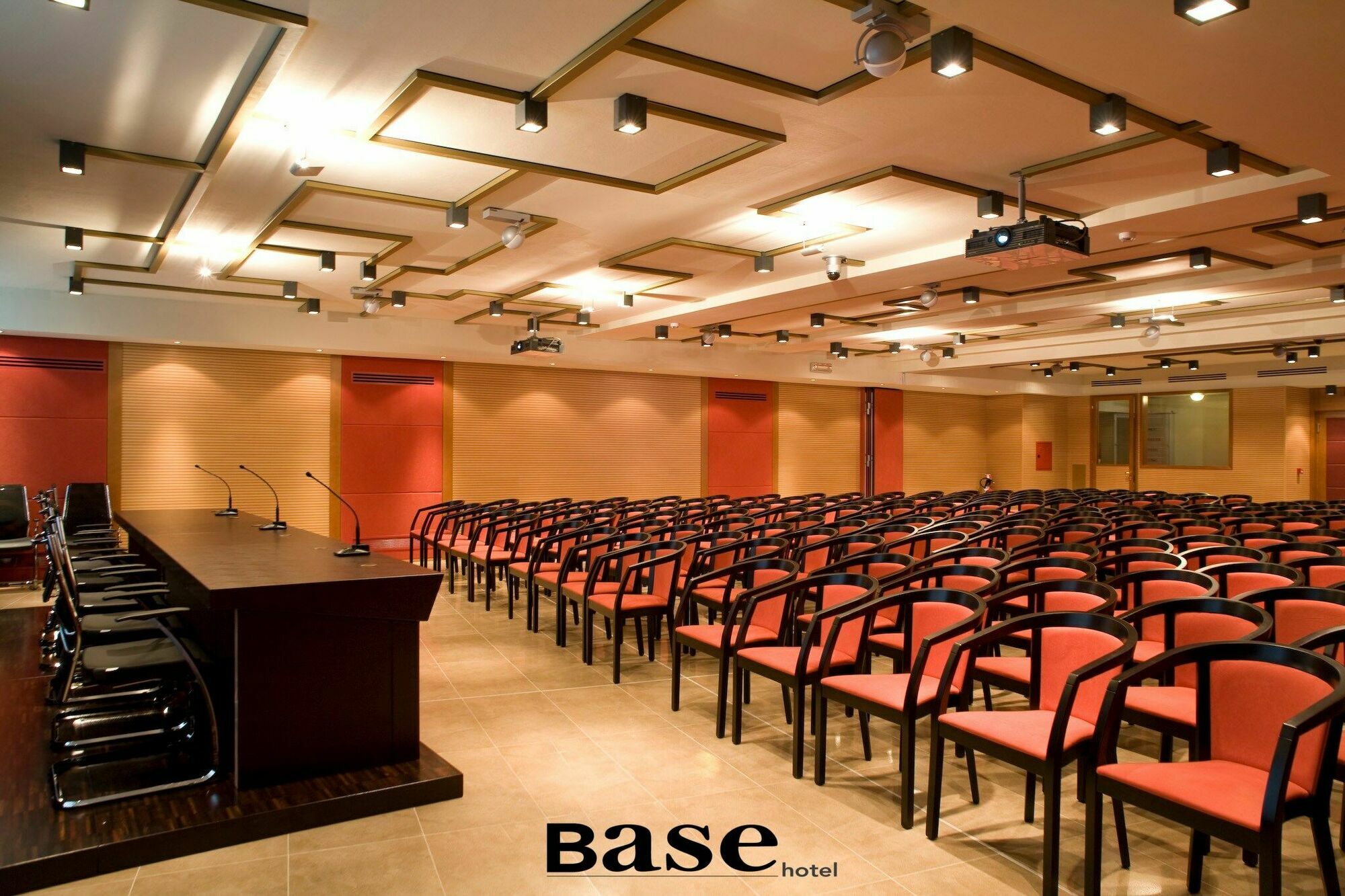 Base Hotel Noventa di Piave Dış mekan fotoğraf